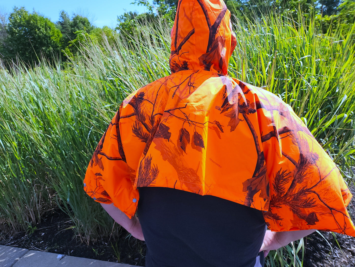 Brella 2015 Realtree AP Blaze Camo Unisex Half Rain Jacket - The Brella Nation